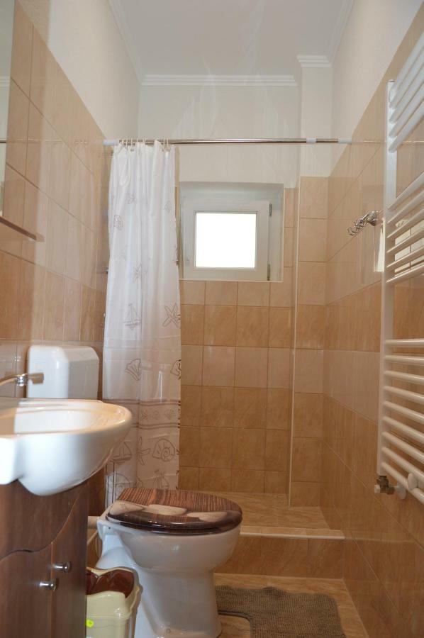 Varga Apartman Hévíz Esterno foto
