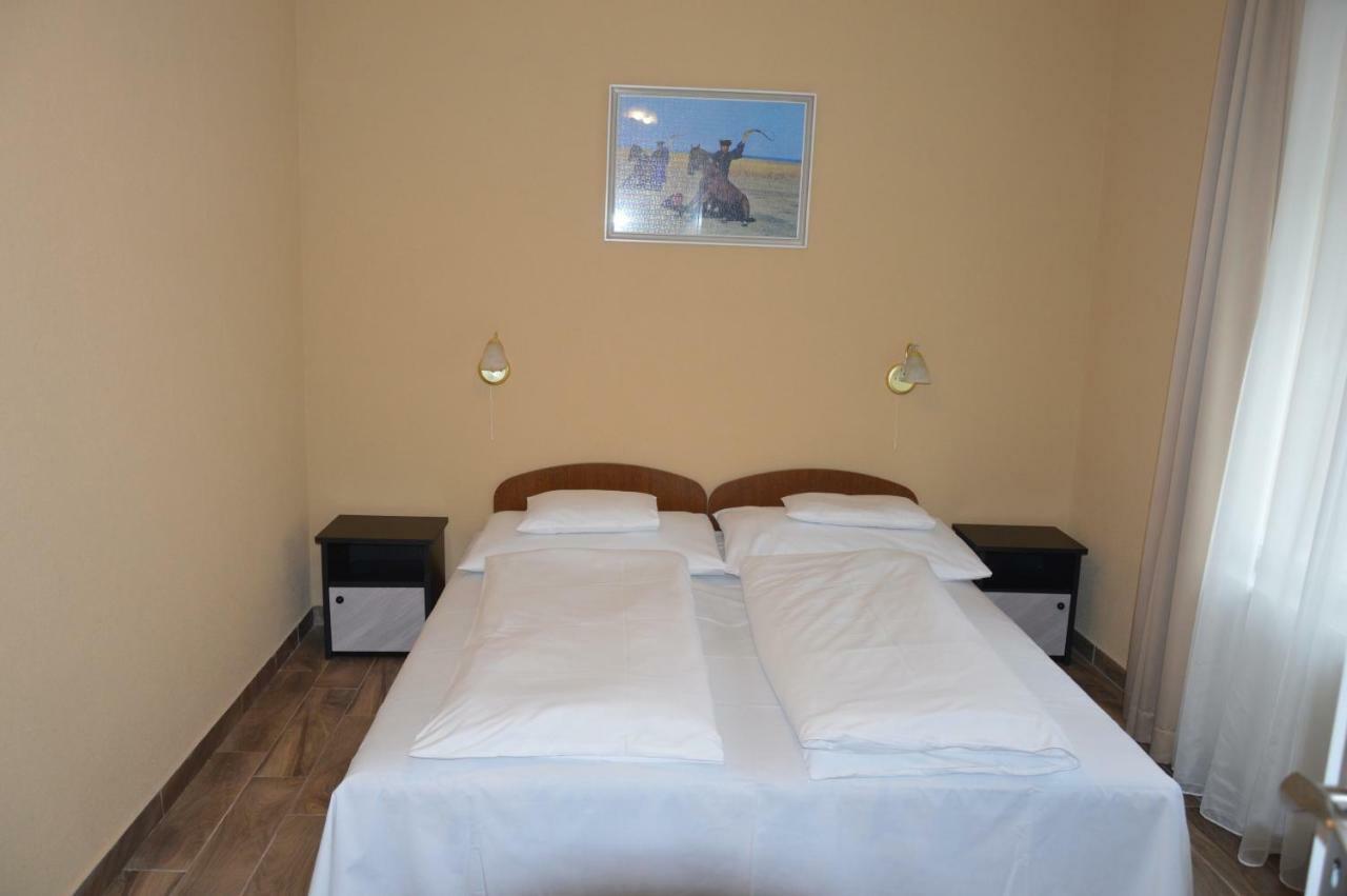 Varga Apartman Hévíz Esterno foto