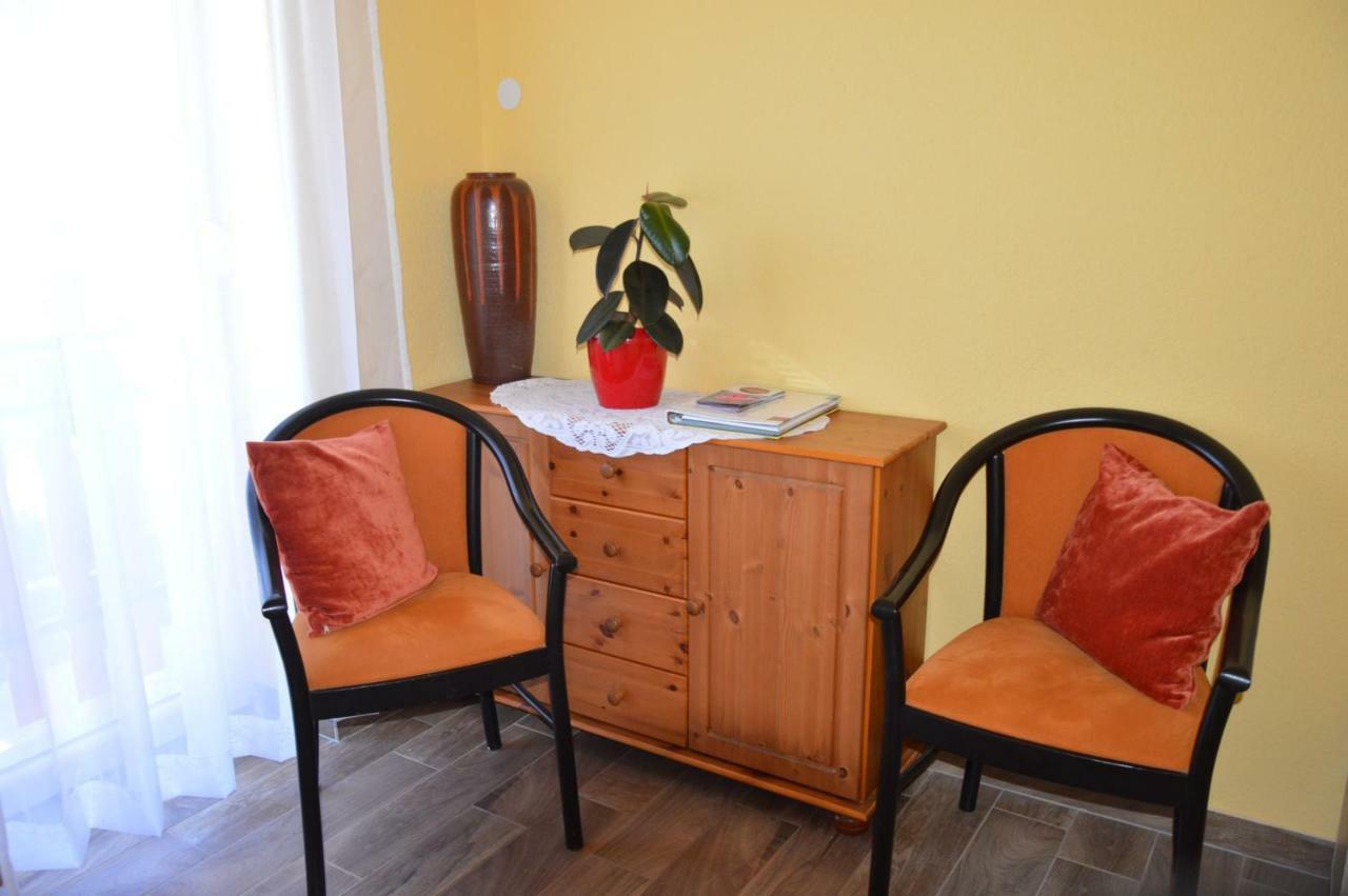 Varga Apartman Hévíz Esterno foto