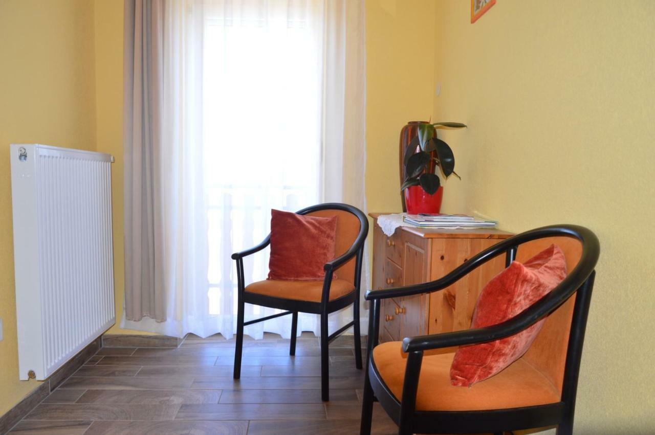 Varga Apartman Hévíz Esterno foto